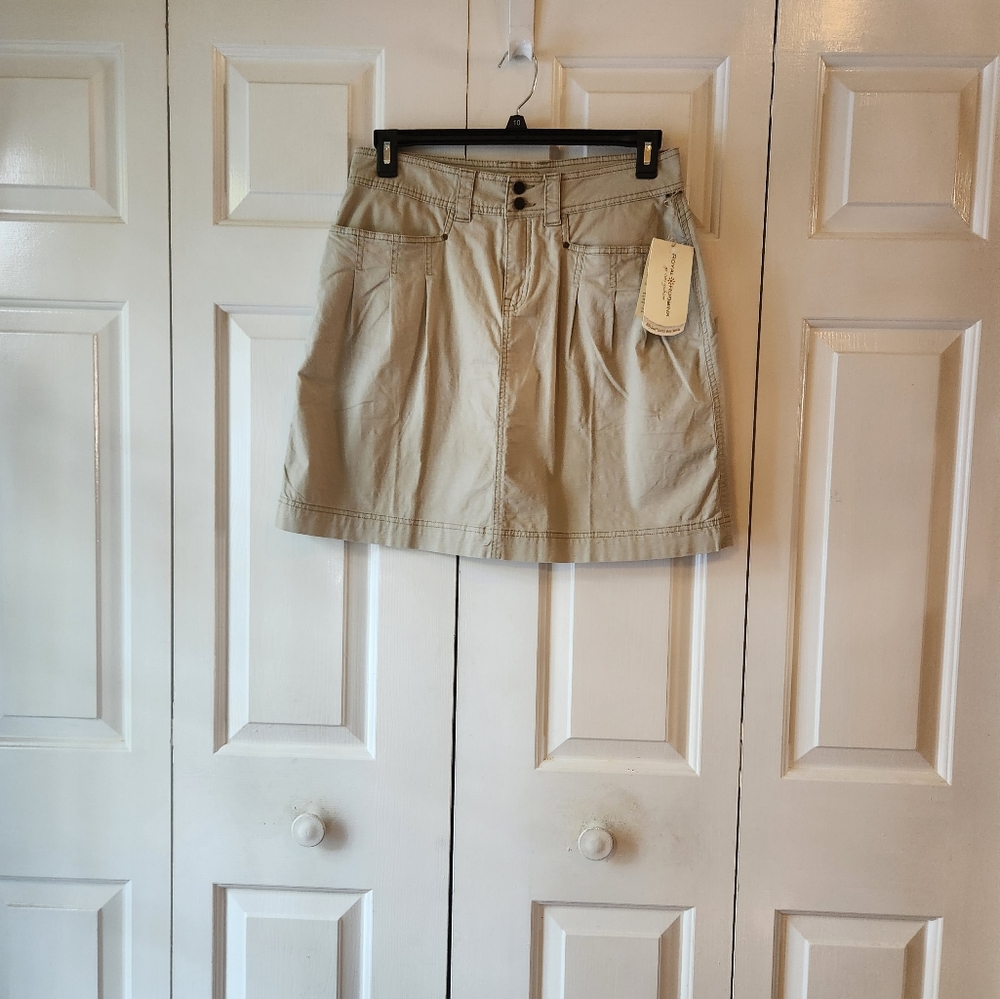 Royal Robbins Khaki Skirt Size 10